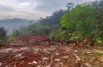 Tanah Longsor di Bandung Barat, Sembilan Orang Hilang_paging