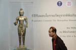 Thailand  Bawa Pulang Patung Berusia 1.000 Tahun dari Museum Metropolitan New York