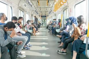 MRT dan Transjakarta Keluarkan Aturan Berbuka Puasa Selama Ramadhan
