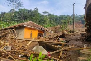 Tim Masih Mencari Tiga Korban Tanah Longsor di Cipongkor, Bandung Barat