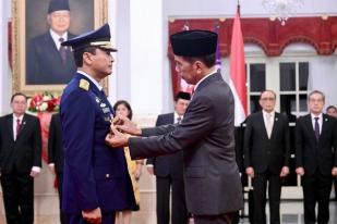 Presiden Lantik Marsekal TNI Mohamad Tonny Harjono sebagai KSAU