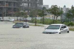 Banjir Besar Landa UEA Akibat Badai dan Hujan Deras: Rumah rusak, Listrik Padam