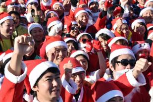 Muhammadiyah: Muslim Tak Boleh Kenakan Atribut Natal