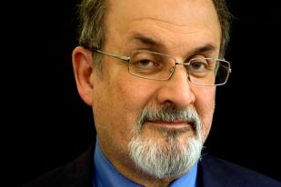 Salman Rushdie akan Luncurkan Novel Baru