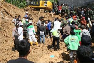 BNPB: 12 Meninggal Akibat Longsor Sukabumi Ditemukan