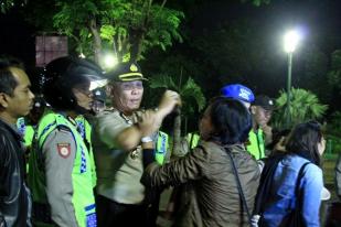 Aksi Tengah Malam Teriakkan Jokowi Pembunuh