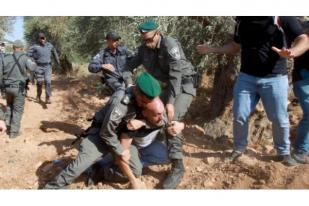 Umat Kristen Palestina Bentrok dengan Polisi Israel