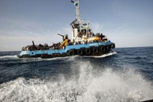 Perahu Karet Pembawa Migran Tenggelam di Pantai Libya