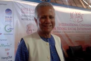 Muhammad Yunus: Kaum Miskin Jadi Guru Saya