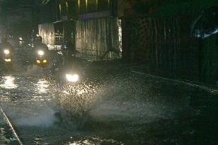 BMKG: Jabodetabek Hujan Merata pada Jumat Siang 
