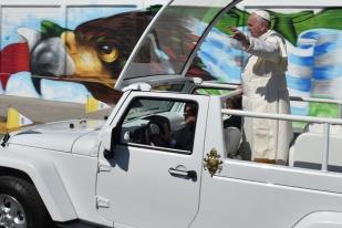 Paus: Jangan Biarkan Kepentingan Ekonomi Kalahkan HAM