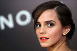 Emma Watson Imbau Perempuan AS Manfaatkan Hak Suara