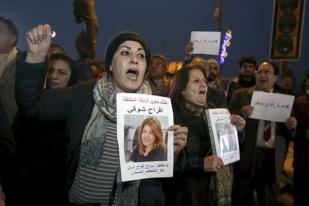 Warga Irak Tuntut Pembebasan Jurnalis Wanita