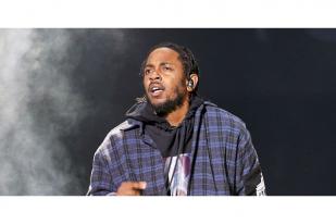 Kendrick Lamar Hadiahi Fansnya Mobil Van Baru