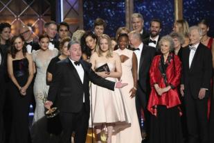Penghargaan Emmy 2017: Acara Baru, Platform Baru, dan Politik
