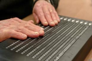 Perusahan Teknologi Braille Buat Buku Elektronik untuk Tunanetra