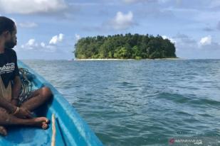Masyarakat Adat Moi Kelim Sukses Jaga Laut dengan Egek