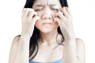 Stres Picu Munculnya Alergi Kulit Selama WFH