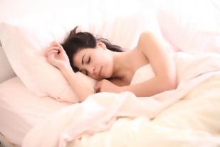 Terapkan Atur Napas 4-7-8 untuk Bantu Lebih Mudah Tidur