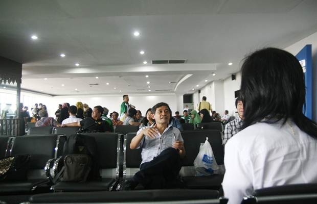 Penerbangan Komersial di Bandara Halim Perdanakusuma Mundur dari Jadwal