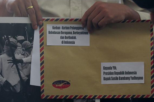 Penyerahan Surat Pertimbangan untuk SBY
