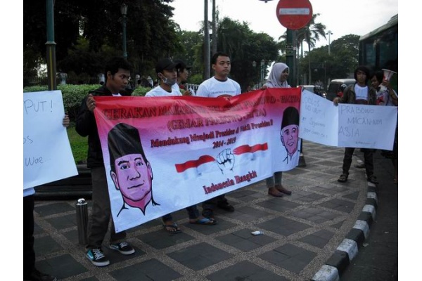 Relawan Mahasiswa Gelar Aksi Dukung Prabowo