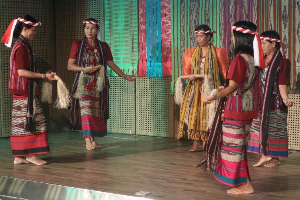 Heritage Culture of Dayak Benuaq: Estee Nugraha Berkarya