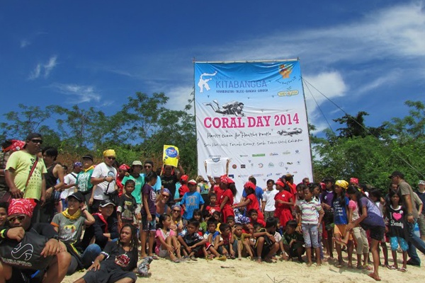 Meriah, Coral Day 2014 di Minahasa  