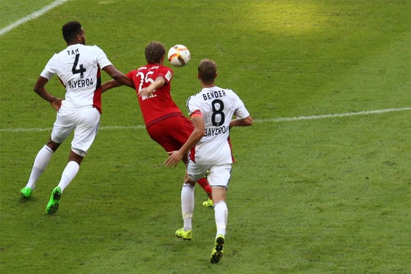 Muller Bantu Munchen Gulung Leverkusen 3-0
