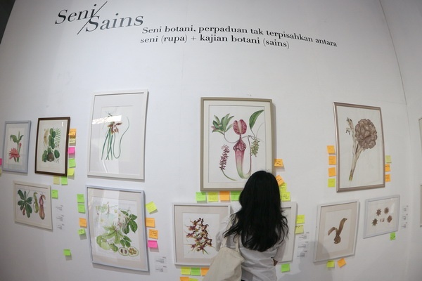 Pameran Seni Botani "Ragam Flora Indonesia" di Bale Banjar Sangkring