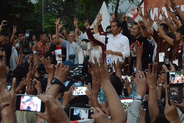 Presiden Terpilih Joko Widodo Hadiri Syukuran Relawan di Tuprok