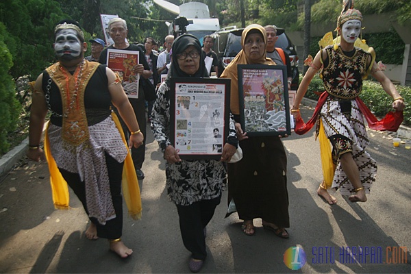 Korban Tindak Kekerasan HAM Tagih Janji Jokowi-JK