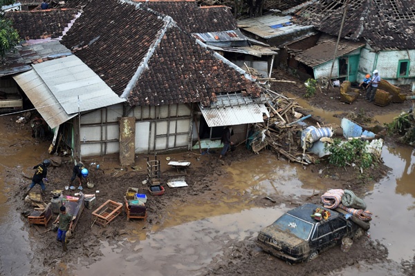 Korban Meninggal Banjir Garut Bertambah Jadi 27 Jiwa