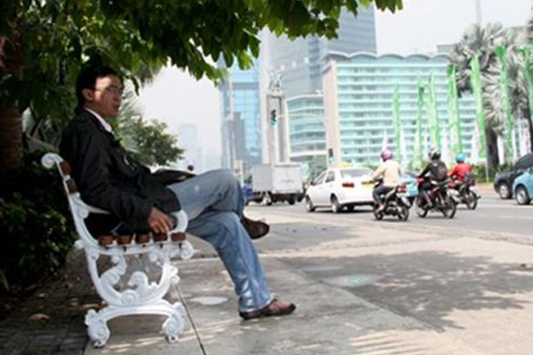Bangku-bangku Taman untuk Warga Jakarta