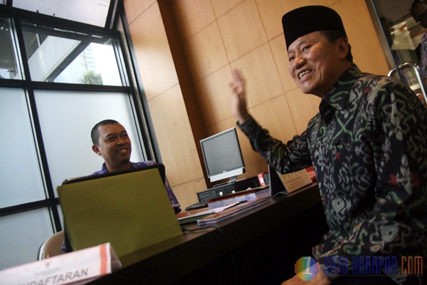Amir Syamsuddin Tinjau Kantor Pansel Calon Pimpinan KPK