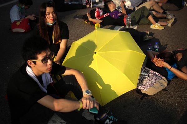 Payung Jadi Ikon Demo di Hong Kong