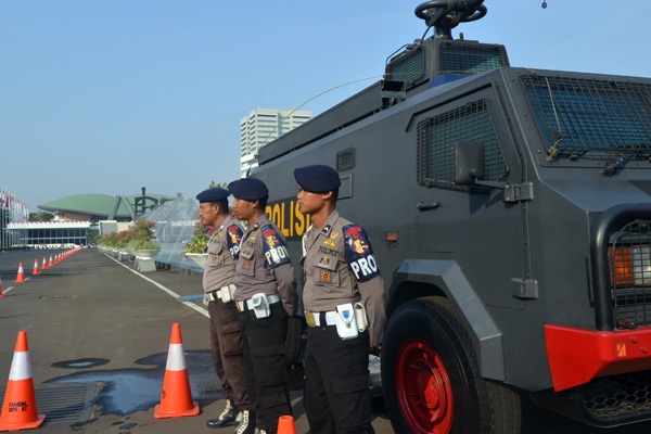 Polisi Sterilkan Jalur Sekitar DPR Saat Pelantikan