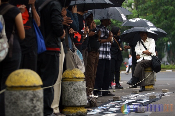 Aksi “Kamisan” Perdana di Era Jokowi