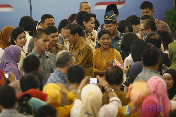 Jokowi Hadiri Puncak Peringatan Hari Ibu