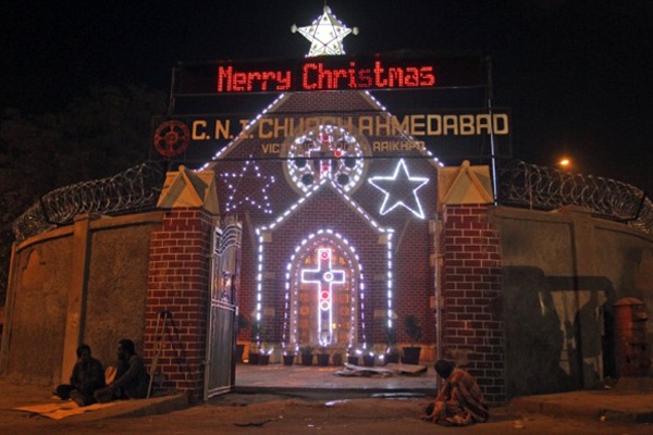Perayaan Natal di Berbagai Belahan Dunia