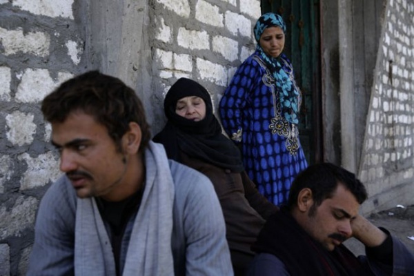 Doa dan Tangis Keluarga Kristen Mesir Korban Kekejian ISIS