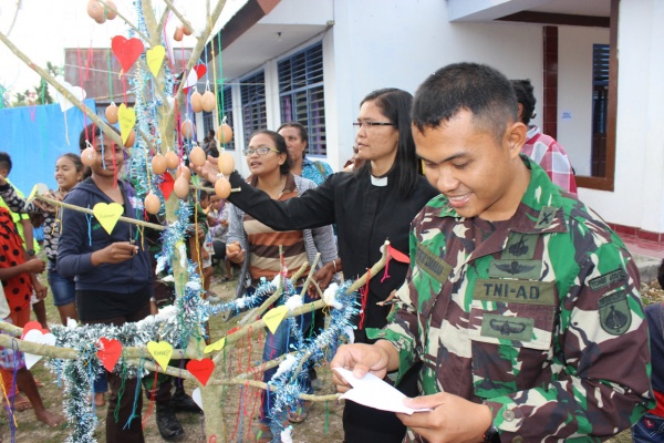 GKI Papua Rayakan Paskah Bersama Yonif 400/Raider