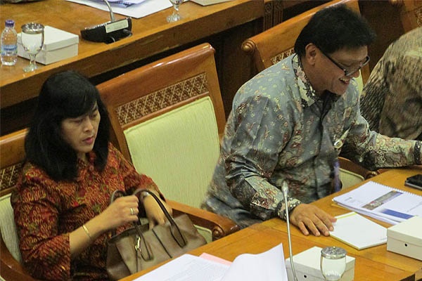 Politisi PDIP Desak Rini Soemarno Penuhi Janji Nawa Cita