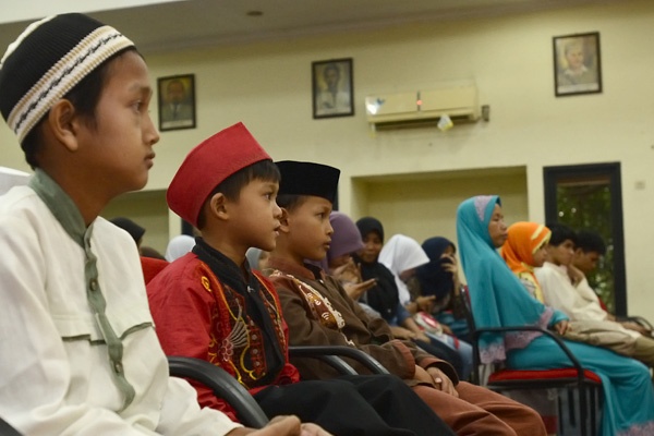 Pewarta Foto Indonesia Buka Puasa Bersama dengan Anak Yatim