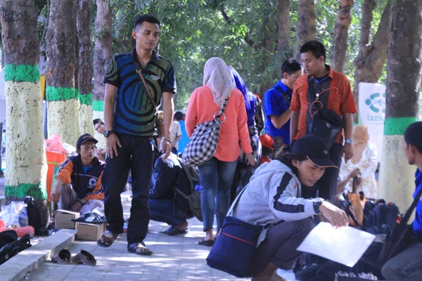 Menjelajahi Alun-alun Jombang di Kala Muktamar NU