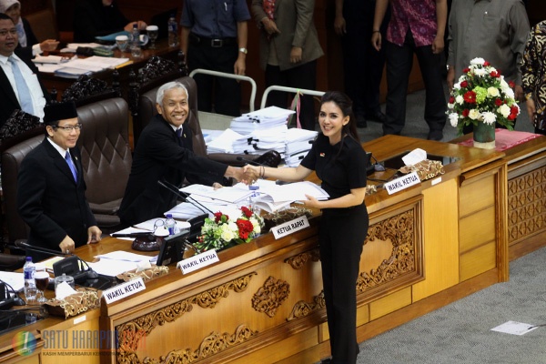 Pansus Pelindo II Rekomendasikan Menteri BUMN dan Direktur Pelindo Diberhentikan