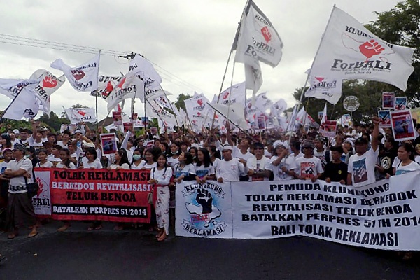 8 Organisasi Pemuda Adat Bali Deklarasi Tolak Reklamasi Benoa