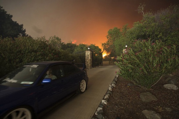 Kebakaran Hutan di AS, Ratusan Warga Diungsikan