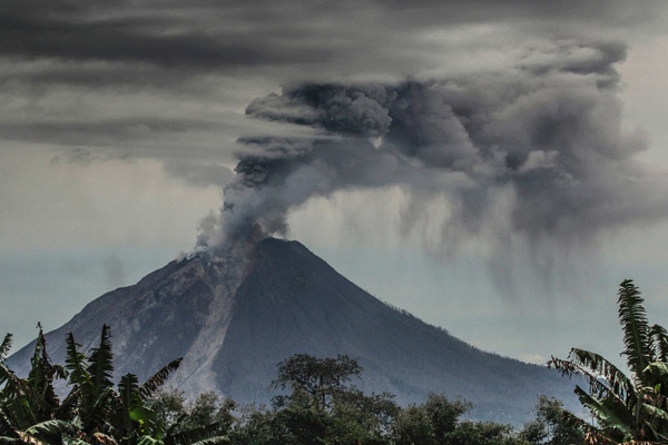 Erupsi Gunung Sinabung 
