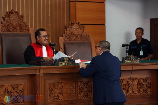 Sidang Praperadilan Irman Gusman Ditunda Minggu Depan